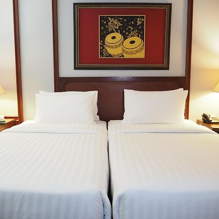 Centre Point Sukhumvit Thong-Lo Hotel Banguecoque Exterior foto